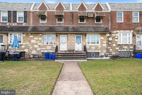 3038 Hellerman St, Philadelphia, PA 19149