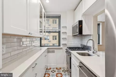 2601 00 Pennsylvania Ave #449, Philadelphia, PA 19130