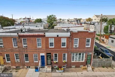 2608 Cedar St, Philadelphia, PA 19125