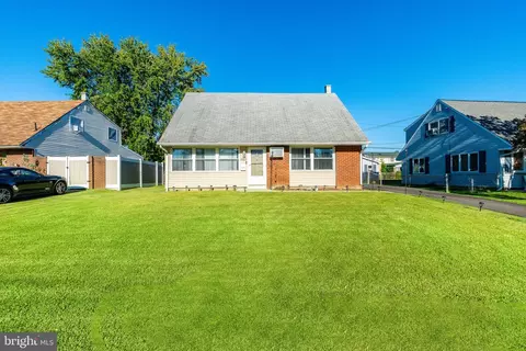 2817 Newberry Rd, Philadelphia, PA 19154
