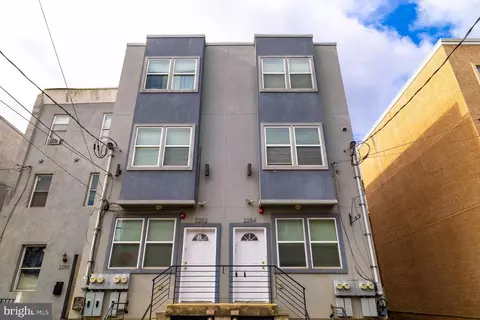2252 N 12th St, Philadelphia, PA 19133