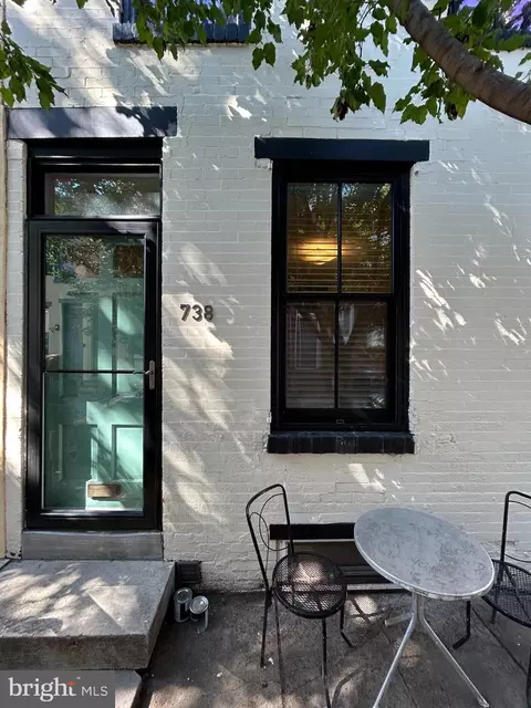 738 N Judson St, Philadelphia, PA 19130