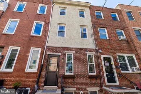 126 Greenwich St, Philadelphia, PA 19147