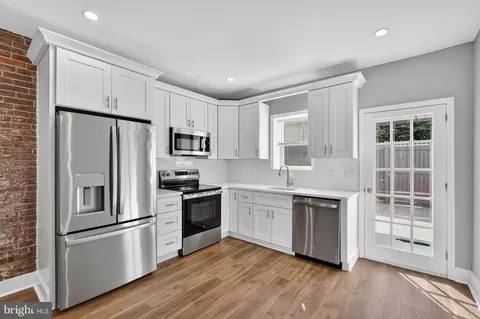 2646 E Monmouth St, Philadelphia, PA 19134