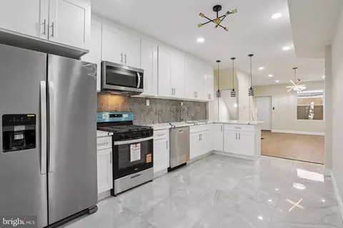 1645 S Conestoga St, Philadelphia, PA 19143