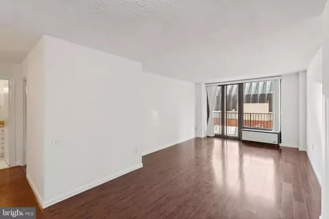 1420 Locust St #7L, Philadelphia, PA 19102