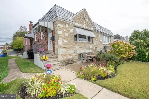 1409 Faunce St, Philadelphia, PA 19111