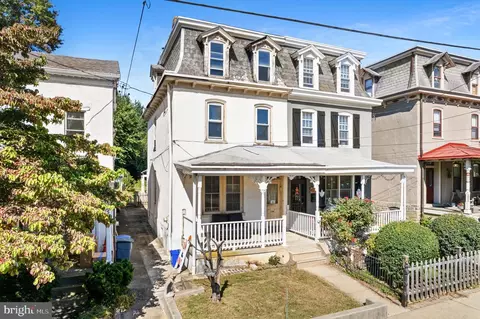 624 W Johnson St, Philadelphia, PA 19144