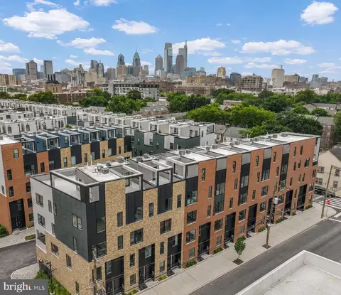 660 Fairmount Ave, Philadelphia, PA 19123