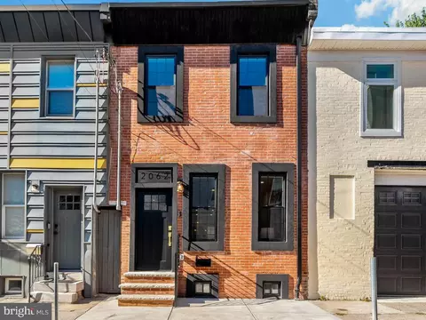2062 E Arizona St, Philadelphia, PA 19125