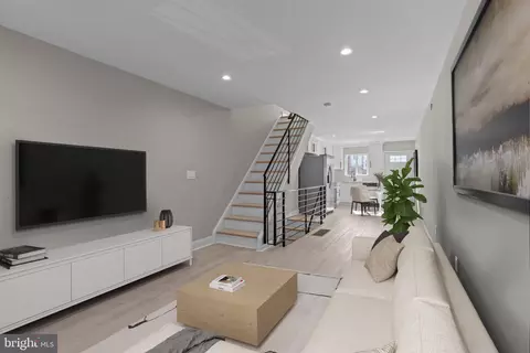 3233 Gaul St, Philadelphia, PA 19134