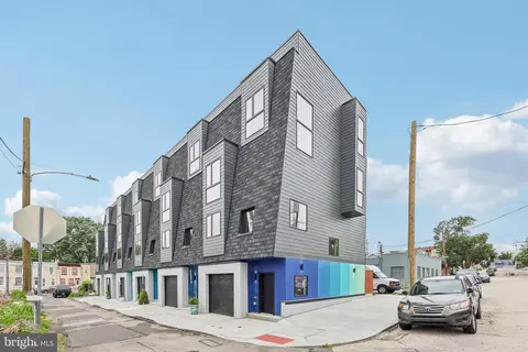 3407 W Lippincott St, Philadelphia, PA 19132