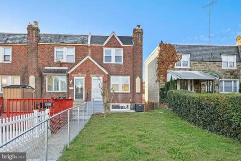 6325 Walker St, Philadelphia, PA 19135