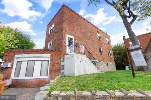 5819 Harbison Ave, Philadelphia, PA 19135