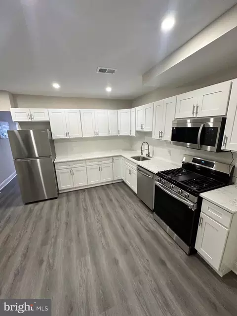1319 Church St, Philadelphia, PA 19124