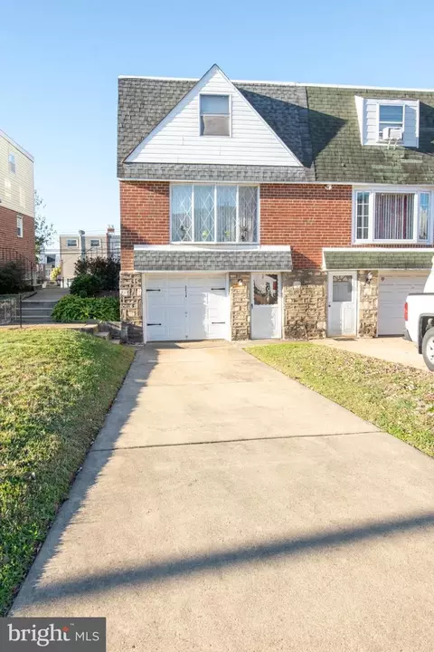 3414 Aubrey Ave, Philadelphia, PA 19114