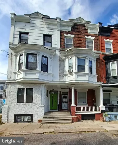 2238 N Natrona St, Philadelphia, PA 19132