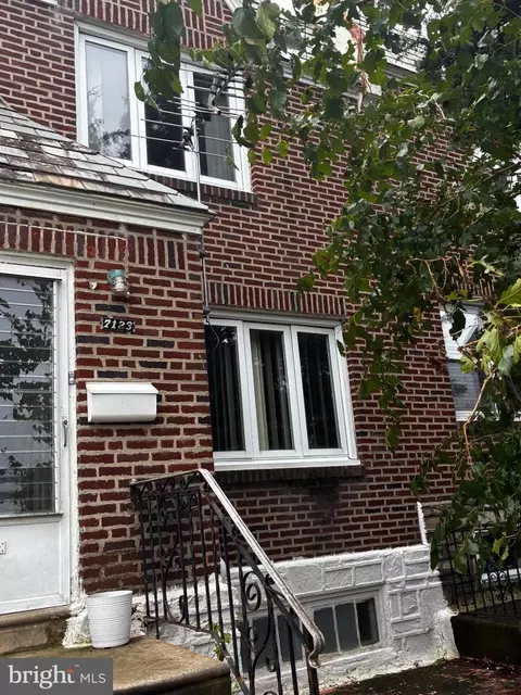 7123 Souder St, Philadelphia, PA 19149