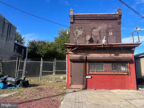 1115 W 19 W Erie Ave, Philadelphia, PA 19140