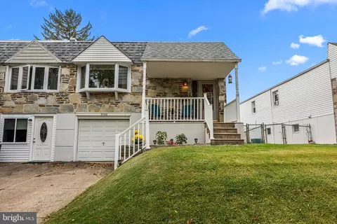 9768 Cowden St, Philadelphia, PA 19115