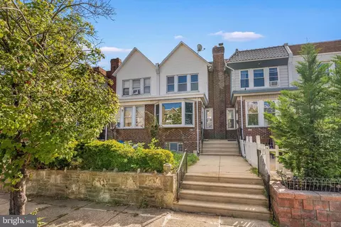 7117 Charles St, Philadelphia, PA 19135