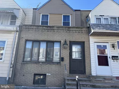 2654 Bonaffon St, Philadelphia, PA 19142