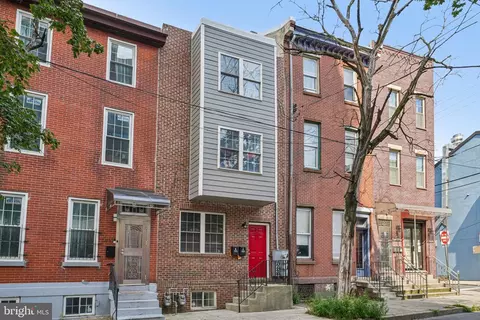 552 N 11th St, Philadelphia, PA 19123