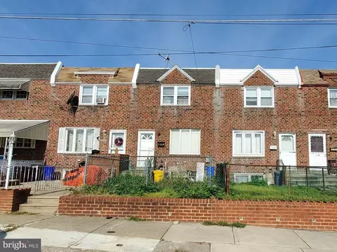 6134 Tulip St, Philadelphia, PA 19135
