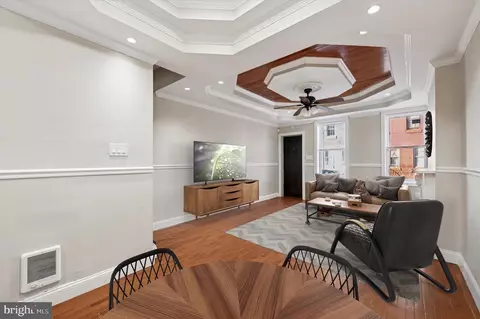 502 W Cumberland St, Philadelphia, PA 19133
