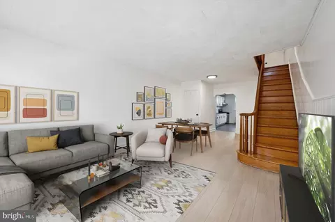 2038 S Darien St, Philadelphia, PA 19148