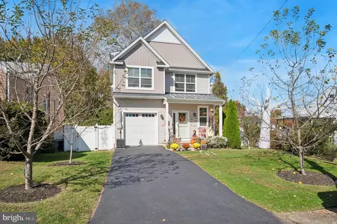 714 Crestview Rd, Philadelphia, PA 19128