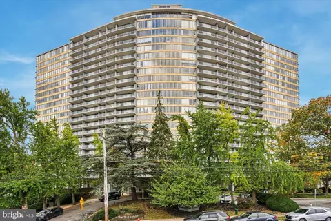 3900 00 Ford Rd #15C, Philadelphia, PA 19131