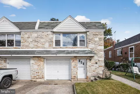 599 Wartman St, Philadelphia, PA 19128
