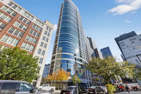 2101 Market St #903, Philadelphia, PA 19103