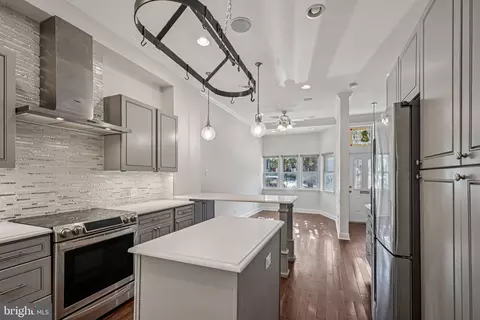 1107 S 47th St, Philadelphia, PA 19143