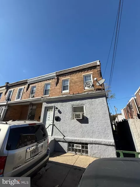 3480 Braddock St, Philadelphia, PA 19134