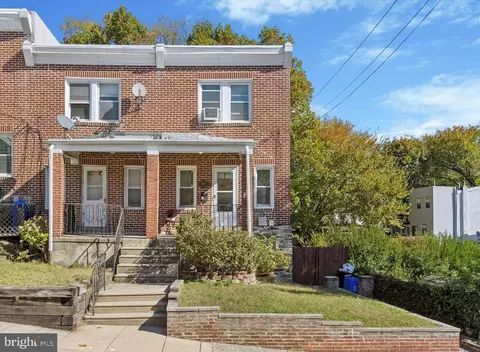 4817 Tibben St, Philadelphia, PA 19128