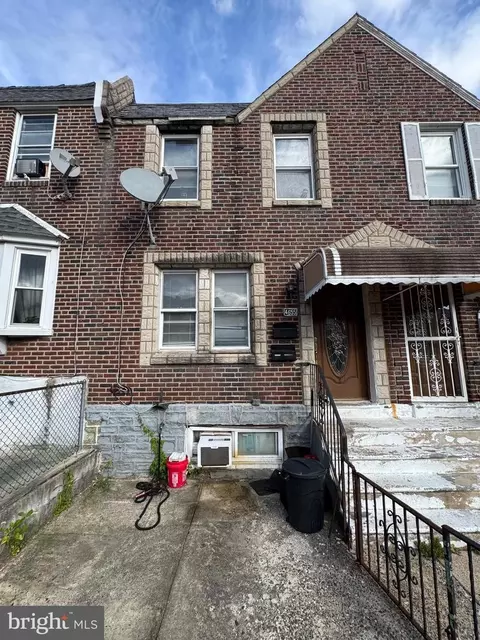 4655 Shelbourne St, Philadelphia, PA 19124