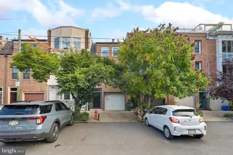 729 S 11th St, Philadelphia, PA 19147