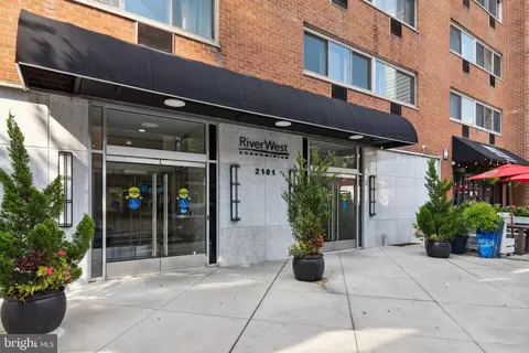 2101 17 Chestnut St #502, Philadelphia, PA 19103
