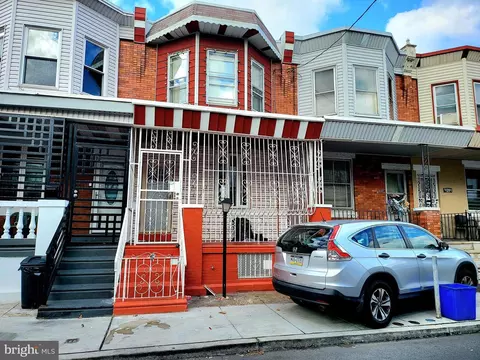 4010 N Franklin St, Philadelphia, PA 19140