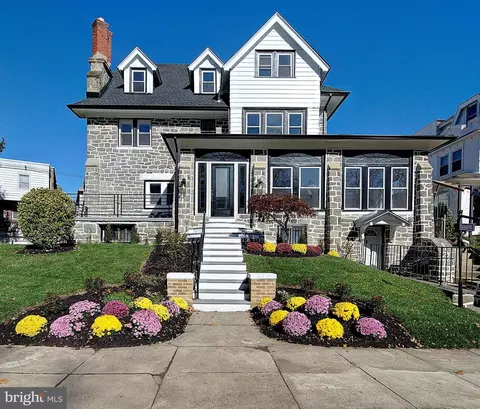 6217 Cobbs Creek Pkwy, Philadelphia, PA 19143