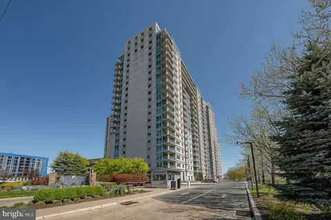 901 N Penn #R2801, Philadelphia, PA 19123