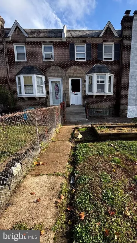 6411 Marsden St, Philadelphia, PA 19135