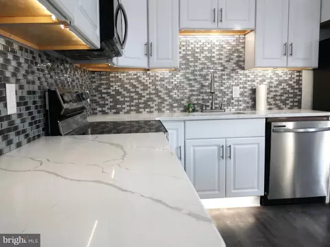 121 S Alden St, Philadelphia, PA 19139