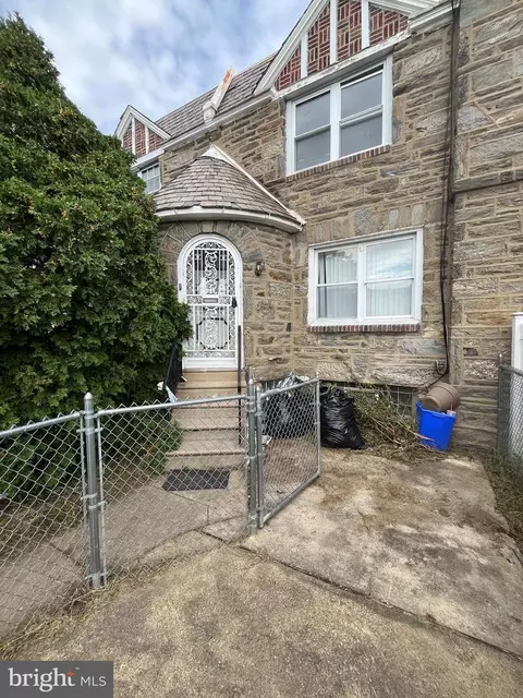 1453 Mckinley St, Philadelphia, PA 19149