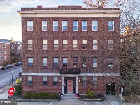 4725 27 Chester Ave, Philadelphia, PA 19143