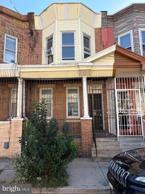 3345 Amber St, Philadelphia, PA 19134