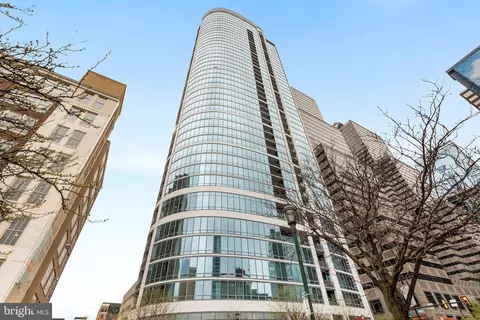 2101 00 Market St #3306, Philadelphia, PA 19103