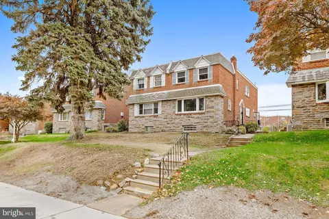 2818 Sandyford Ave, Philadelphia, PA 19152